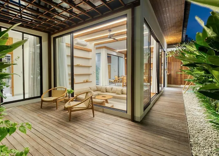 Tropical 3br 2 Private Pools In *