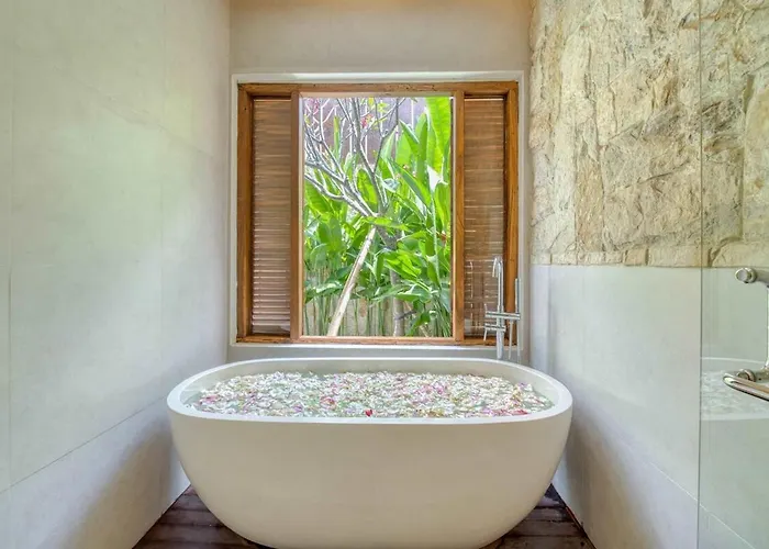 Villa Tropical 3br 2 Private Pools In