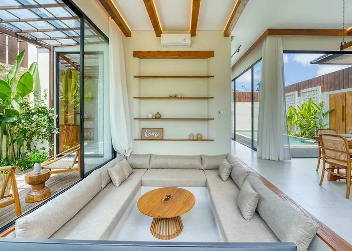 Tropical 3br 2 Private Pools In Jimbaran